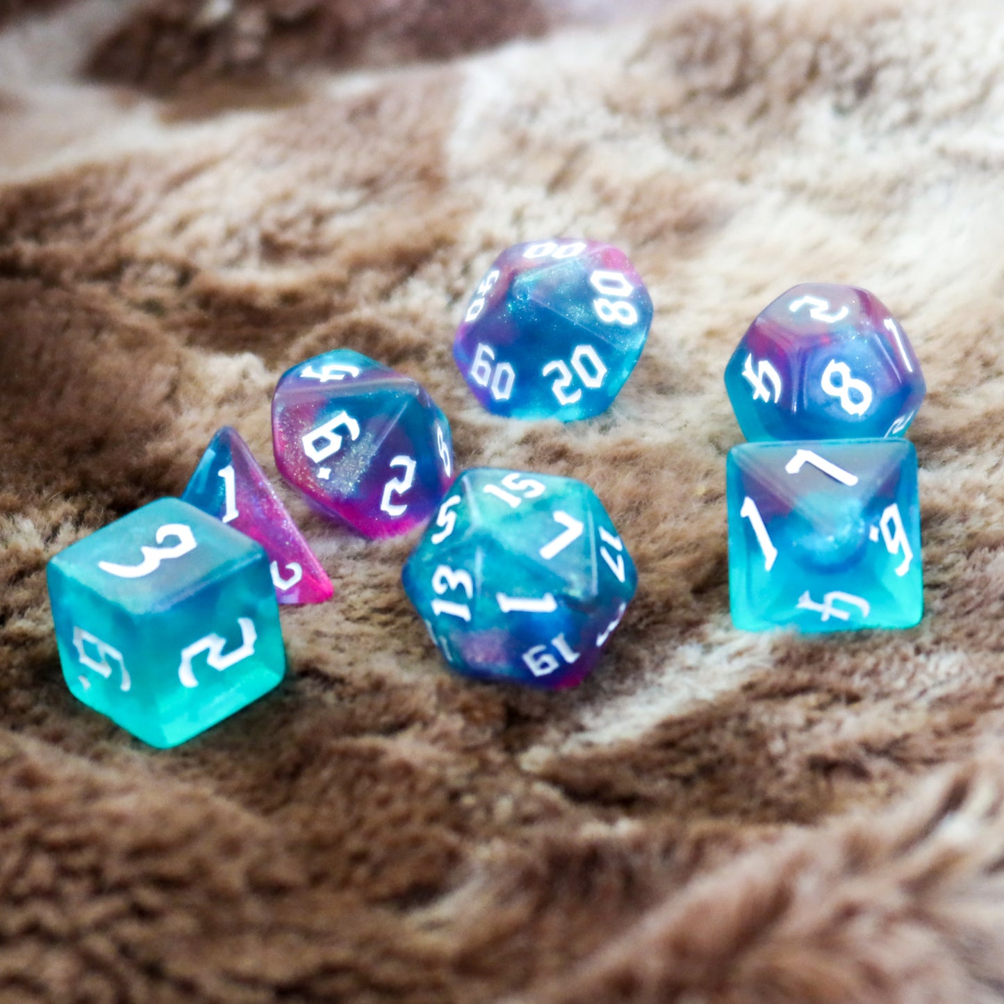 Set de dés avec pochon personnalisé Crystal d'outre-tombe
