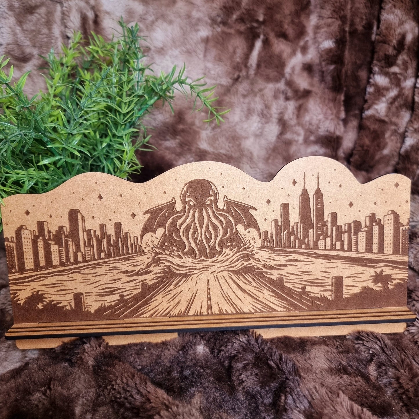 Support pour 4 cartes actives "Cthulhu sur la ville"