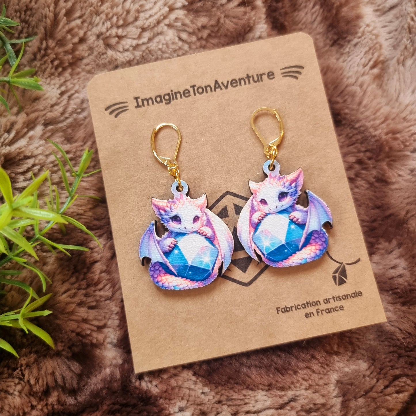Boucles d'oreilles pendantes Dragonnet et sa pierre