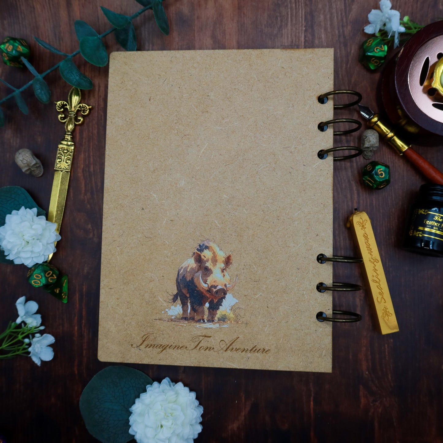 Carnet en bois Sanglier arpenteur